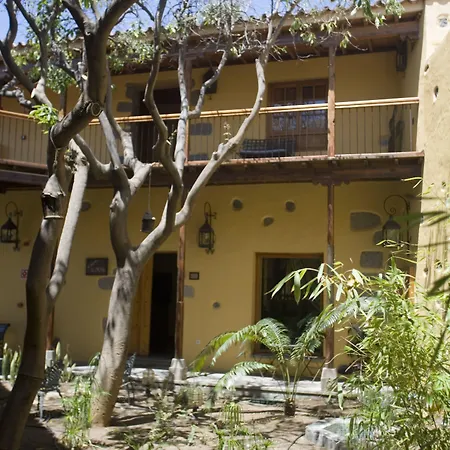 Rural Casa De Camellos Casa rural