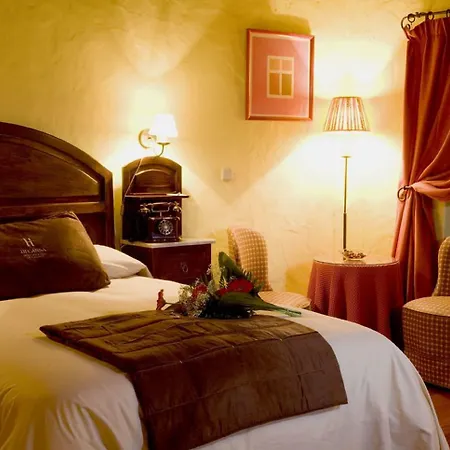 Rural Casa De Camellos